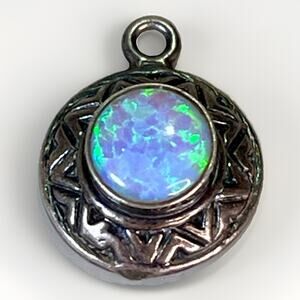 Vtg 925 Sterling Silver Lab Created Opal Celtic Knot Round Pendant Charm 1.3g